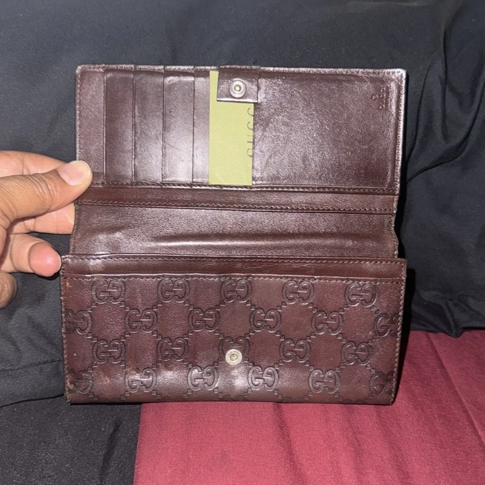 🔵 WINNER GUCCI-Guccissima GG Leather Bi-fold Long Brown Wallet date code listed